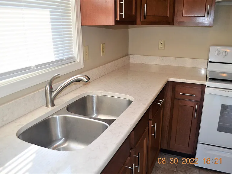 5521 E Karen Ct — Photo 8