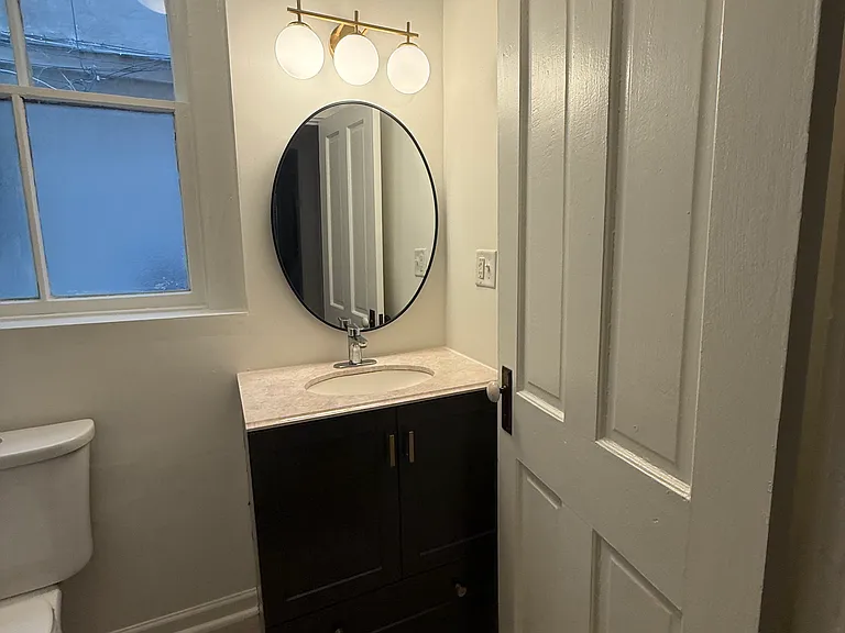 306 E Huntingdon St #1 — Photo 20