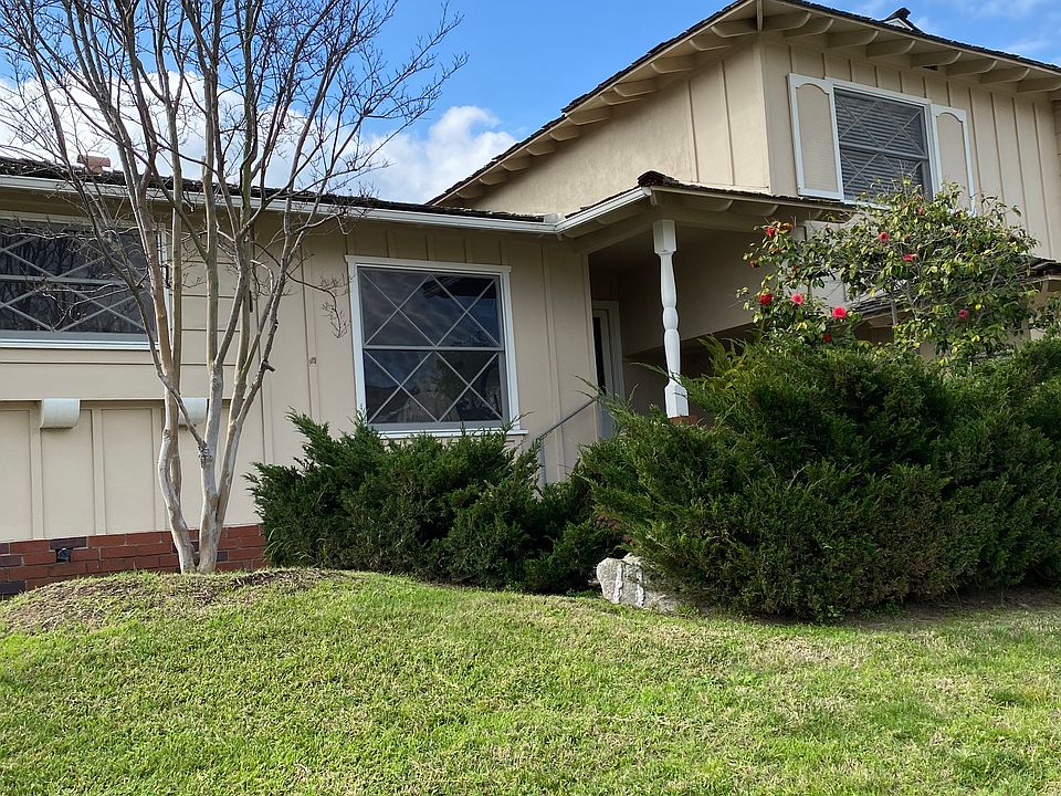 1st image of 2890 W 229th St