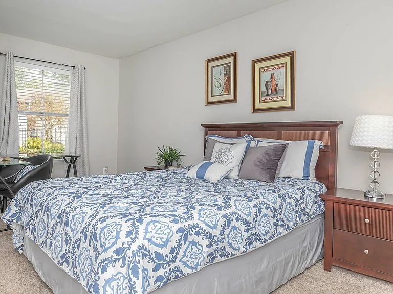Redstone Vista Apartments — Photo 13