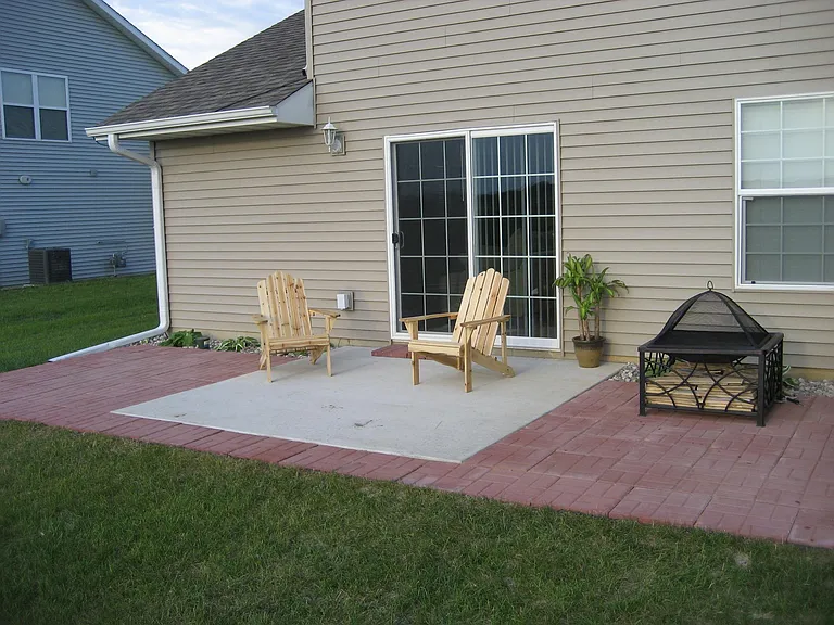 95 S Park Ridge Rd — Photo 3