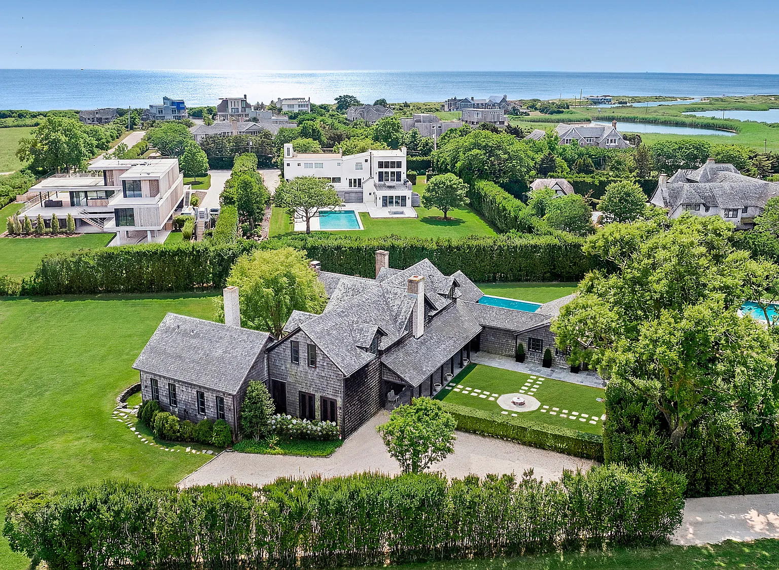 Sagaponack South with Farm Views — Photo 2