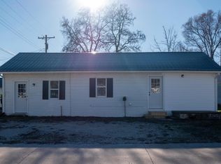 1175 Drover St, Huntington, IN 46750