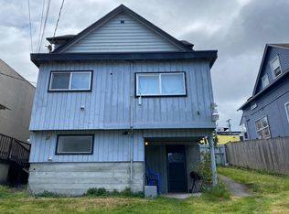 5511 University Way NE #3, Seattle, WA 98105