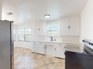 1157 Magnolia Ave, Redding, CA 96001