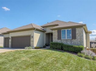 19203 W 199th Ter, Spring Hill, KS 66083