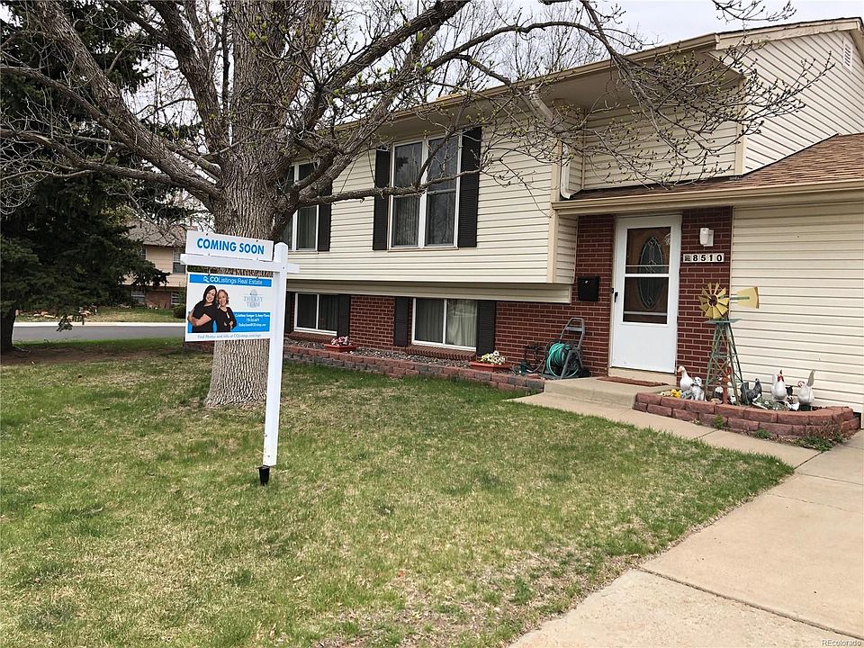 2nd image of 8510 W 92nd Pl