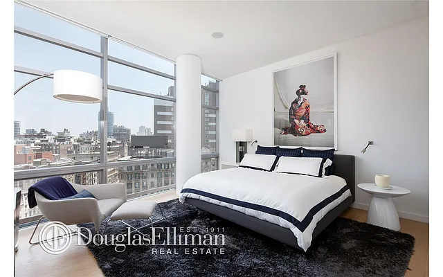 Sold by Douglas Elliman | media 15