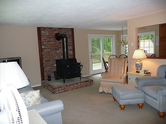 Open living room & Dining Area