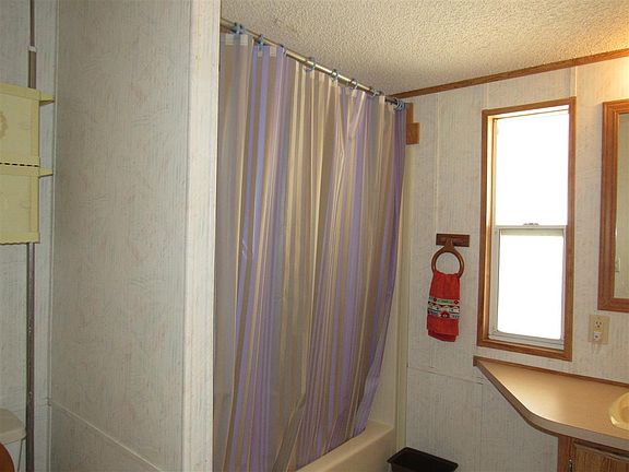 5th image of 13439 E 49th Dr
