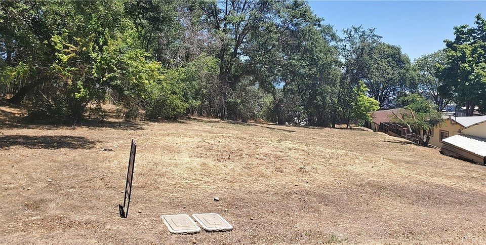 1st image of 2534 Beach Ln