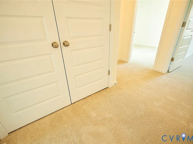 214 Greenpark Rd — Photo 18