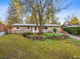 1104 Eleanor Ct, Steilacoom, WA 98388