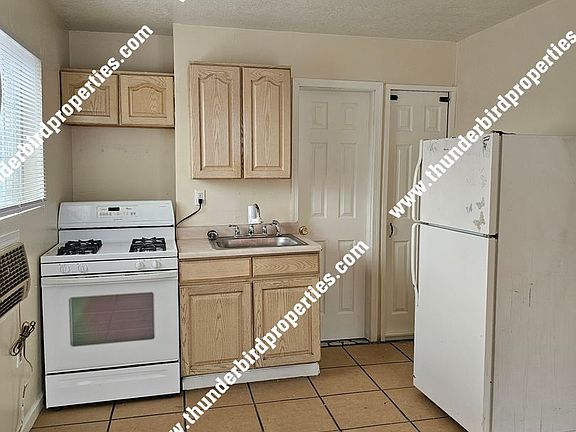 3rd image of 4700 Central Ave SW APT C