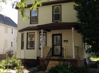 621 Helmholz Ave #2, Waukegan, IL 60085