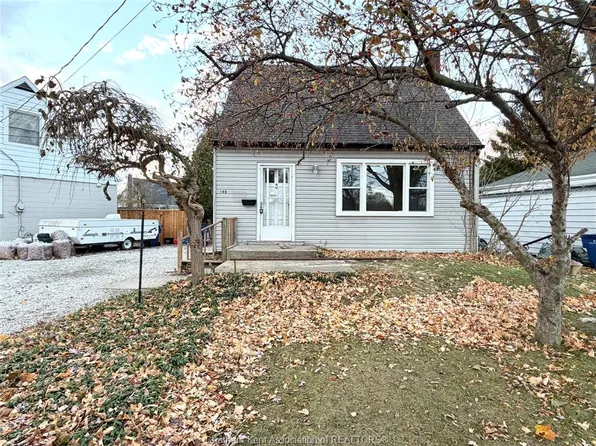 149 Tweedsmuir Ave W, Chatham Kent, ON N7M 2A5