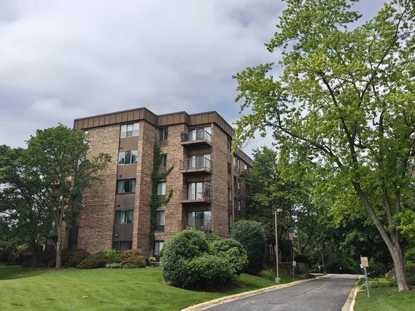 (undisclosed Address), Lisle, IL 60532