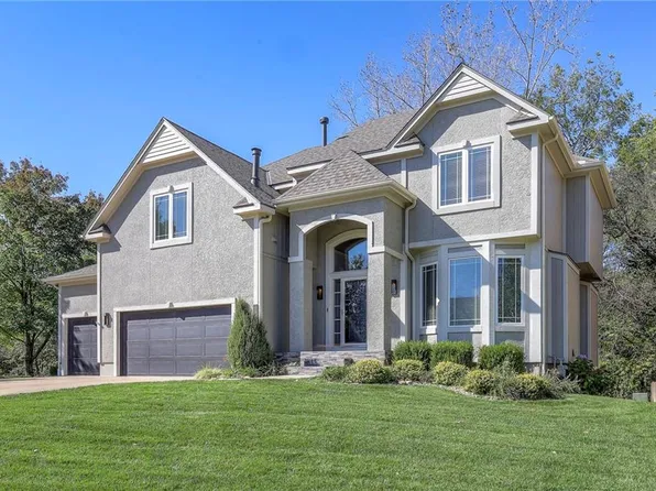 4420 Anderson St, Shawnee, KS 66226