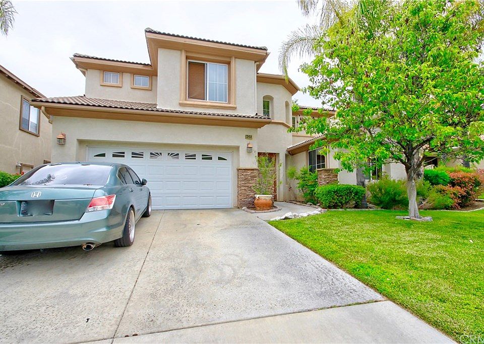 1st image of 33456 Barrington Dr