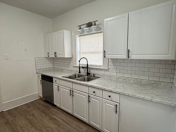 3rd image of 187 Bomar Ave