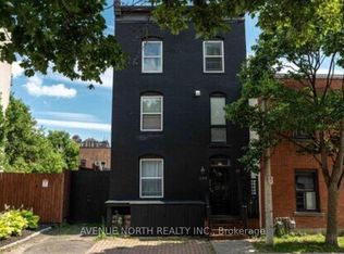 208 Clarence St #1, Ottawa, ON K1N 5R1