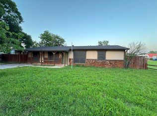 108 Sally St, Joshua, TX 76058