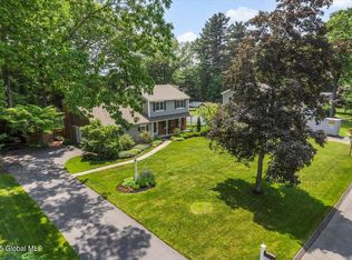2 Crestwood Dr, Queensbury, NY 12804