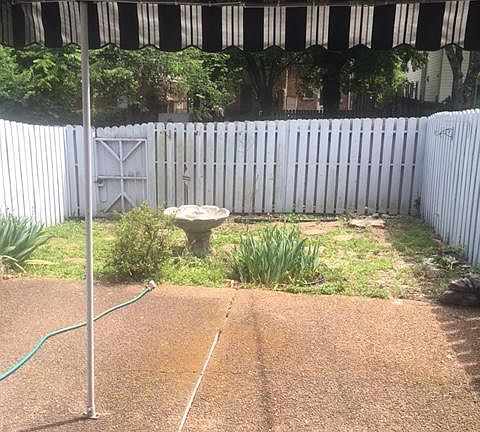 2nd image of 2605A Blakemore Ave