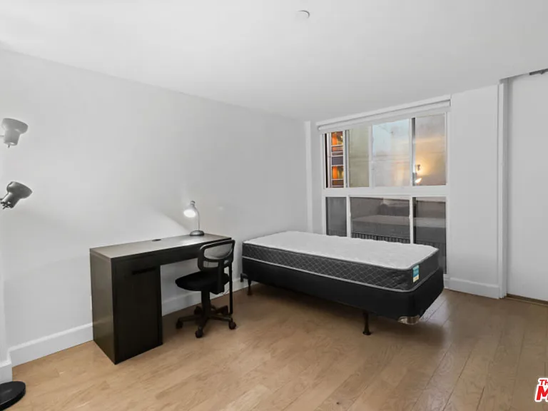 10982 Roebling Ave #103 — Photo 28