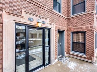 2621 N California Ave #1, Chicago, IL 60647