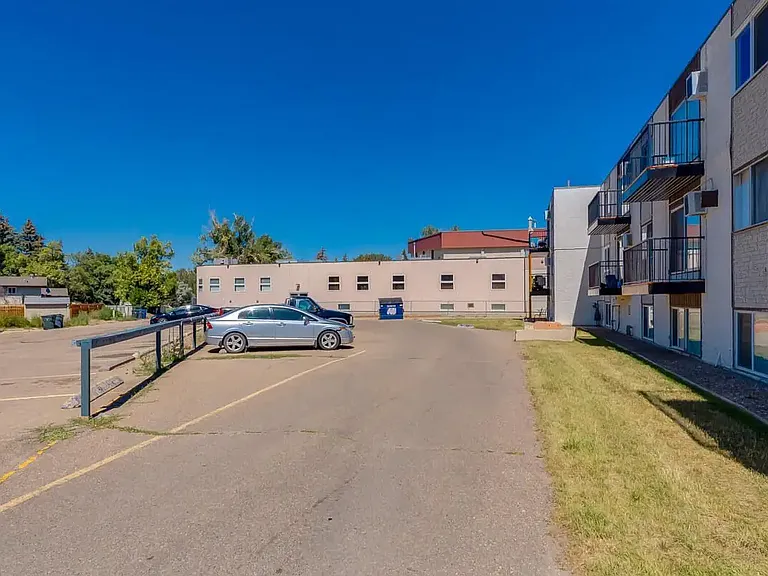 2398 Southview Dr SE — Photo 13