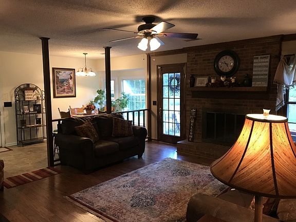 5th image of 3216 Woodland Dr
