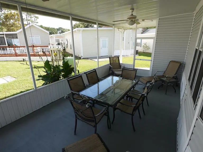 1219 Thomas Dr #282 — Photo 9