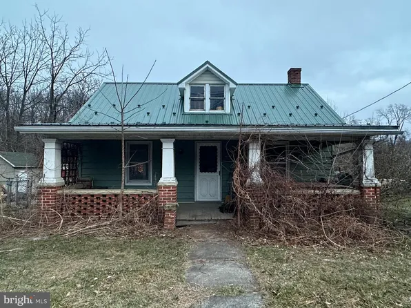 4344 Charlestown Rd, Mercersburg, PA 17236