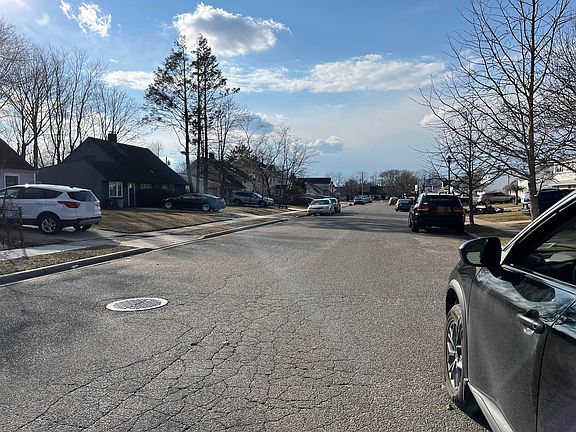 4th image of 26 Woodcock Ln