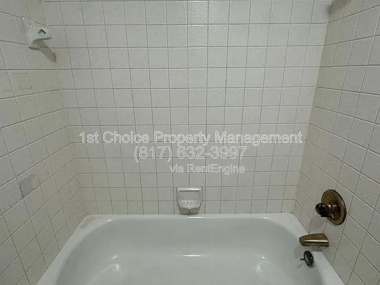 453 Little Valley Ct — Photo 16