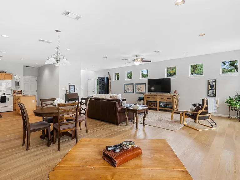5500 Sunset Rdg — Photo 9