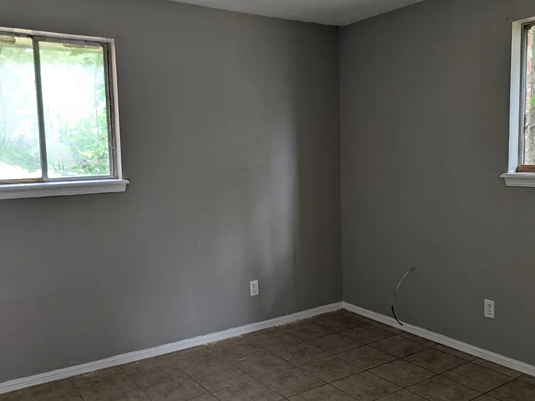 3416 Eastwood Cir — Photo 10