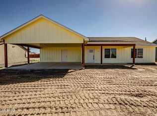 555 W Frying Pan Rd, Safford, AZ 85546