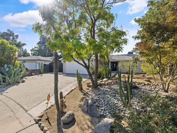 919 W Dorothea Avenue, Visalia, CA 93277