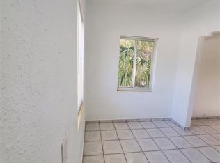 965-975 Biarritz Dr Unit 8, Miami Beach, FL 33141