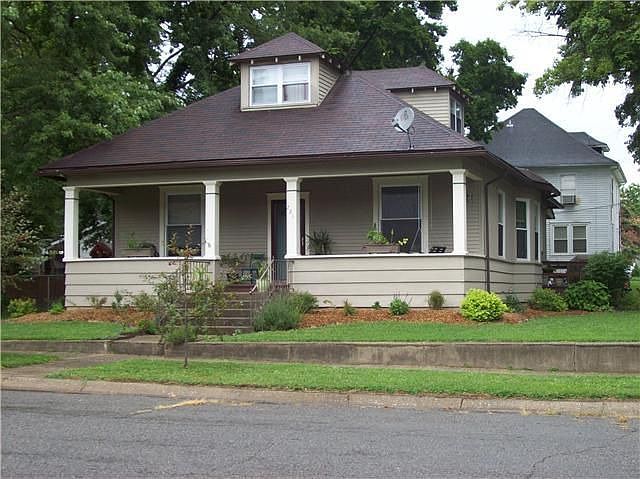 1st image of 221 E South St