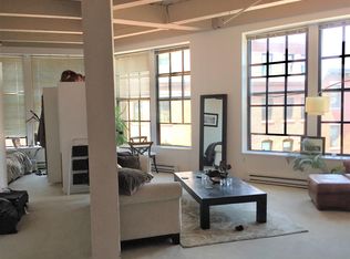 6 Thacher St #210, Boston, MA 02113