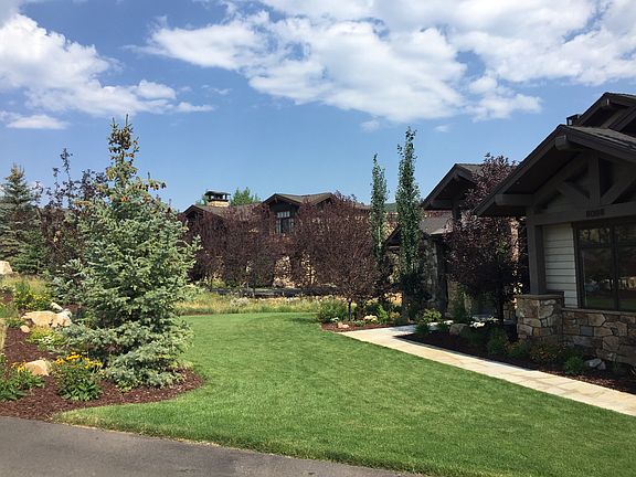 4th image of 8008 Glenwild Dr