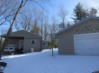 W7441 Fish Ave, Oxford, WI 53952