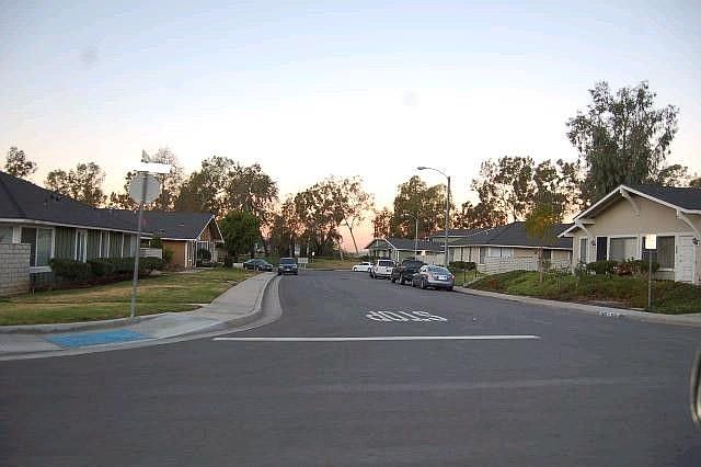 2nd image of 1302 Parkside Dr