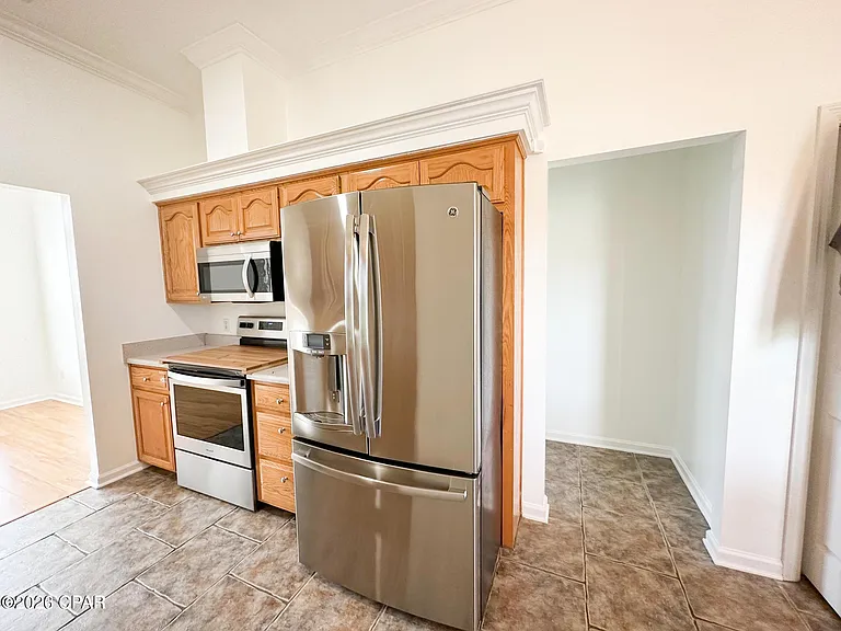 1814 Bowman Ln — Photo 17