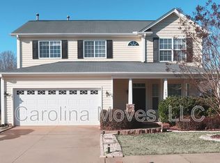 409 Melbourne Ln, Spartanburg, SC 29301