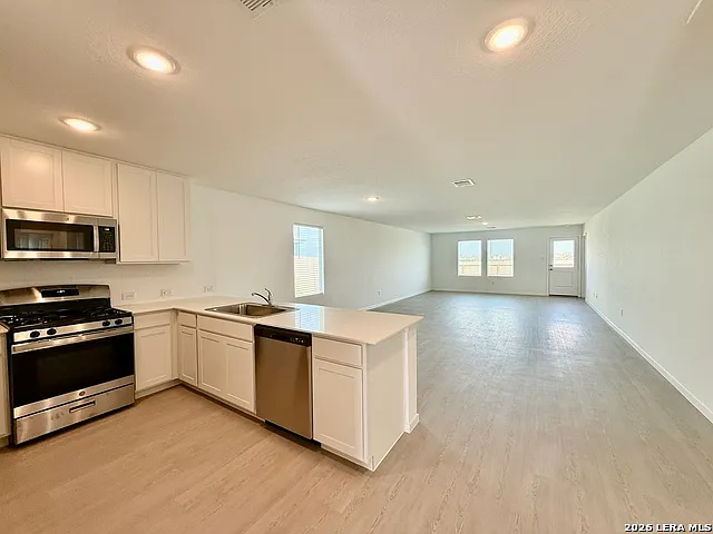 3179 Dispatch Dr — Photo 8