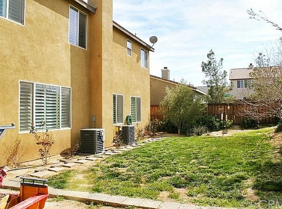 3rd image of 10940 Mesa Linda St